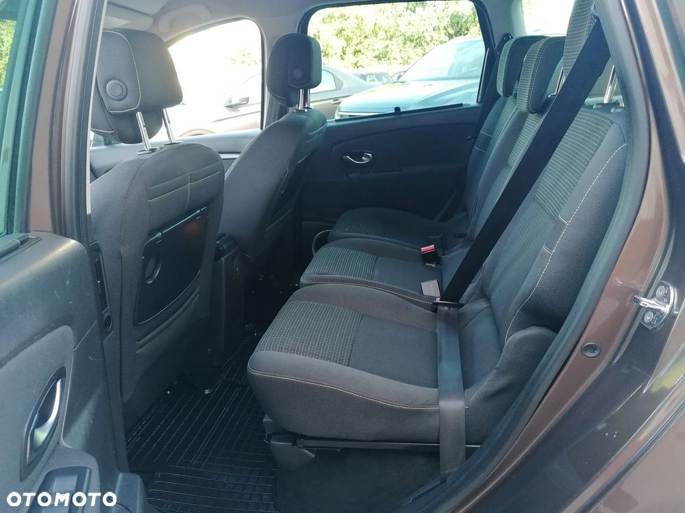 Renault Scenic - 13