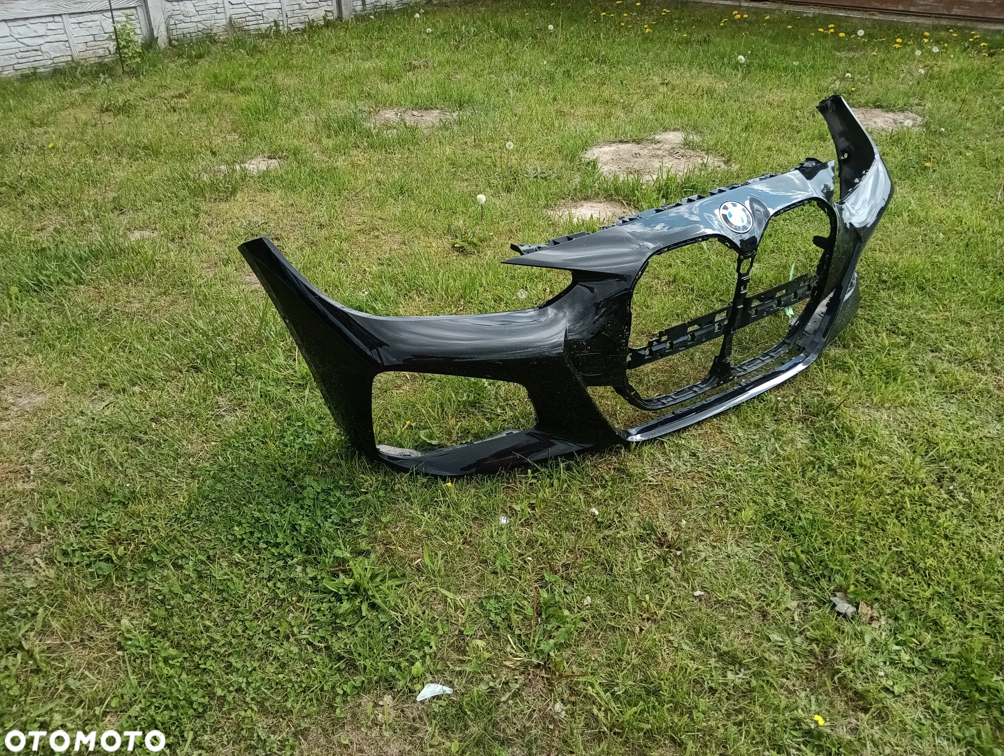 bmw g22 g23 m-pakiet zderzak przod przedni logo 8082226 - 3