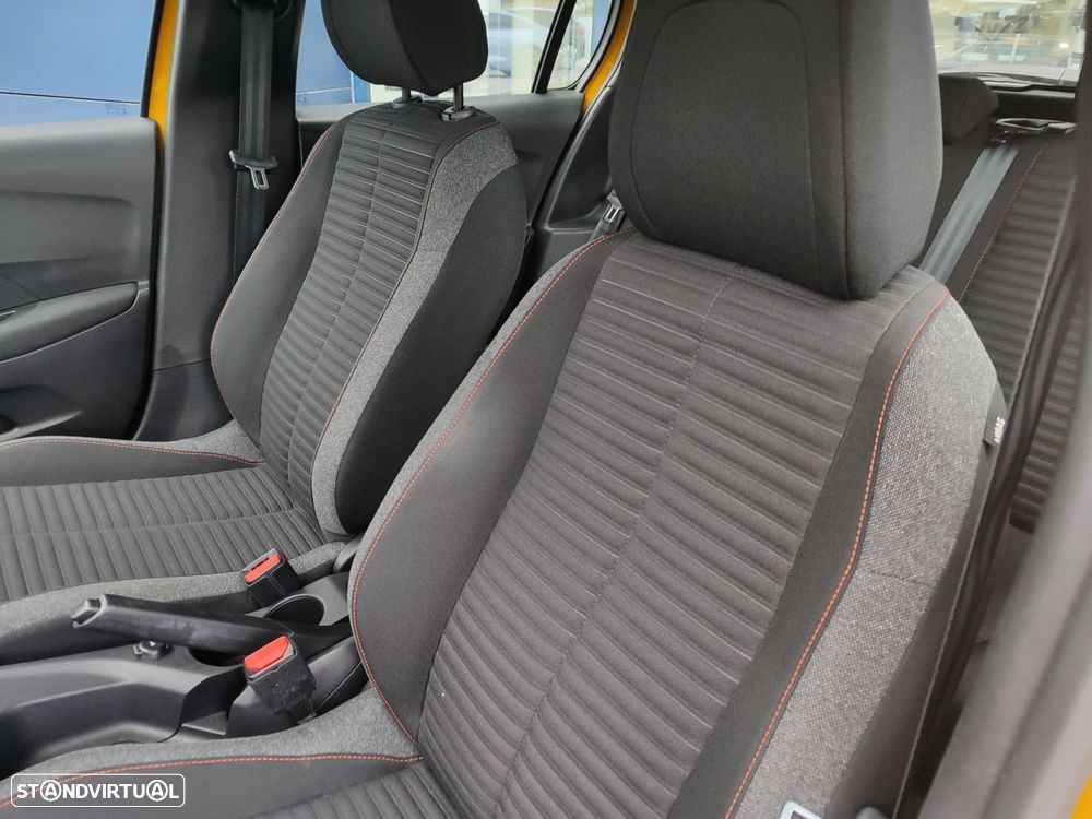 Peugeot 208 1.2 PureTech Active - 15