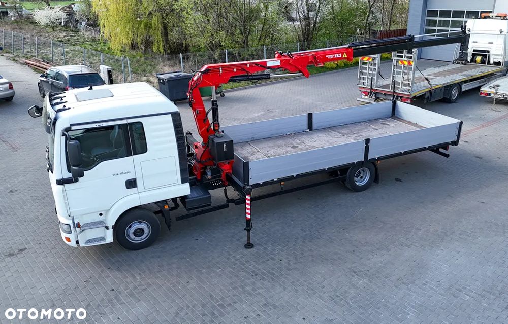 MAN TGL 12.210 + HDS  TEREX 75.2-A2 - 7