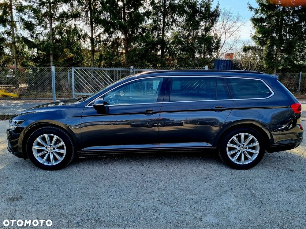 Volkswagen Passat - 9
