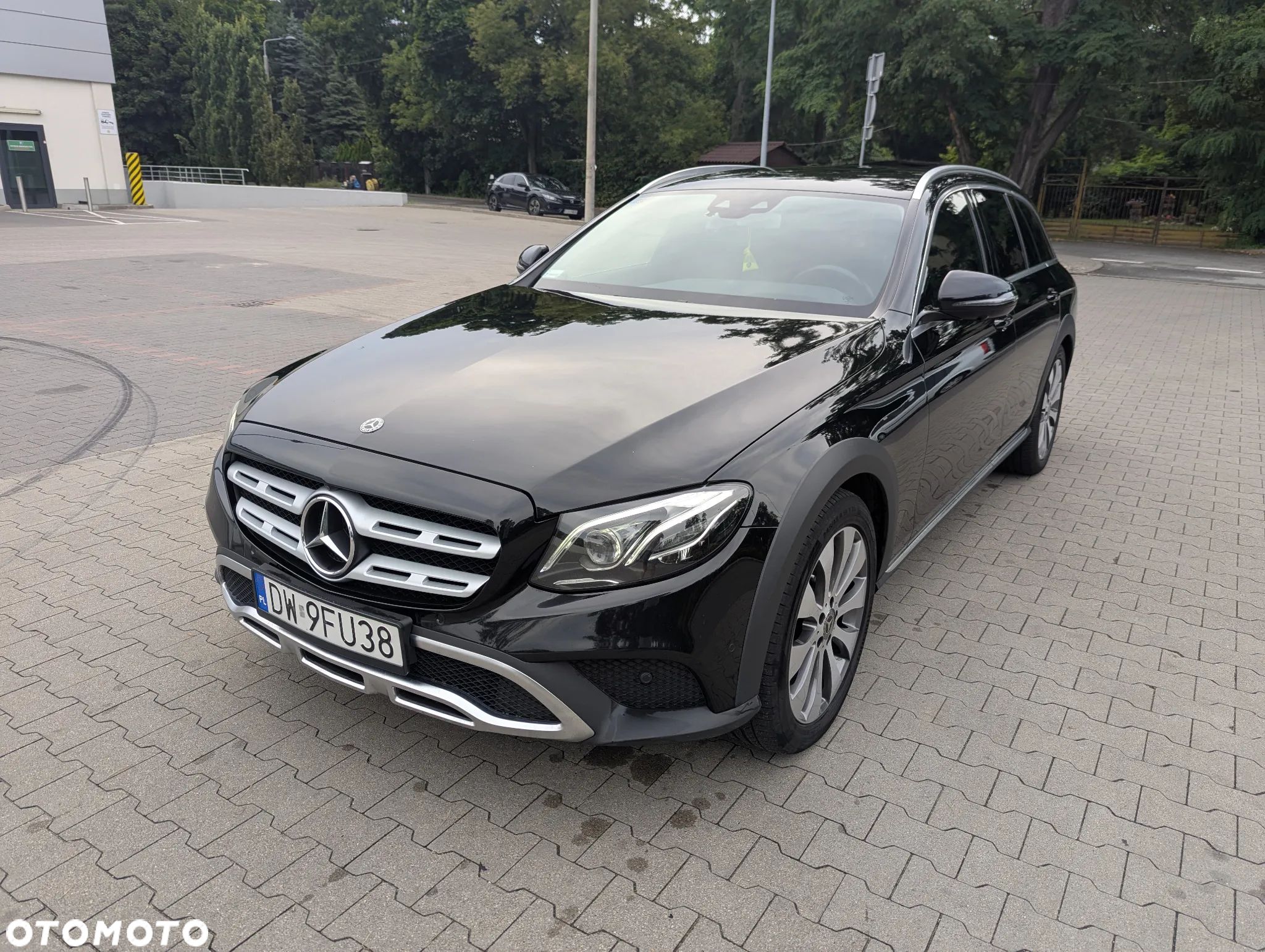 Mercedes-Benz Klasa E 220 d 4-Matic All-Terrain - 1