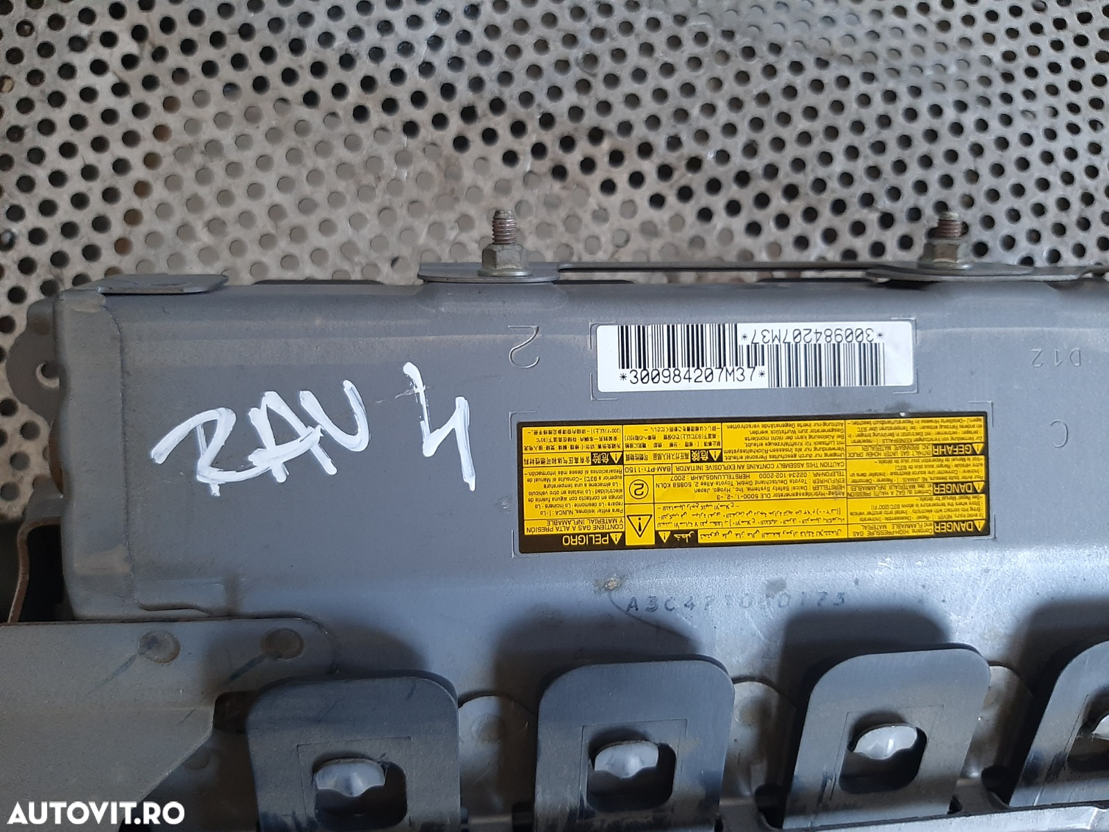 Airbag Genunchi Toyota RAV 4 An 2006-2012 Dezmembrez Toyota RAV 4 2.2 Diesel An 2006-2012 - 4