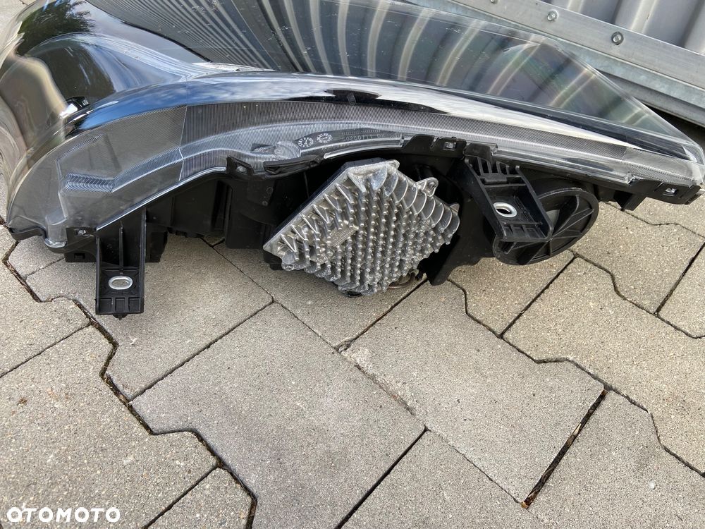Lampa Iveco S-WAY reflektor LED+H7 prawa RH - 4