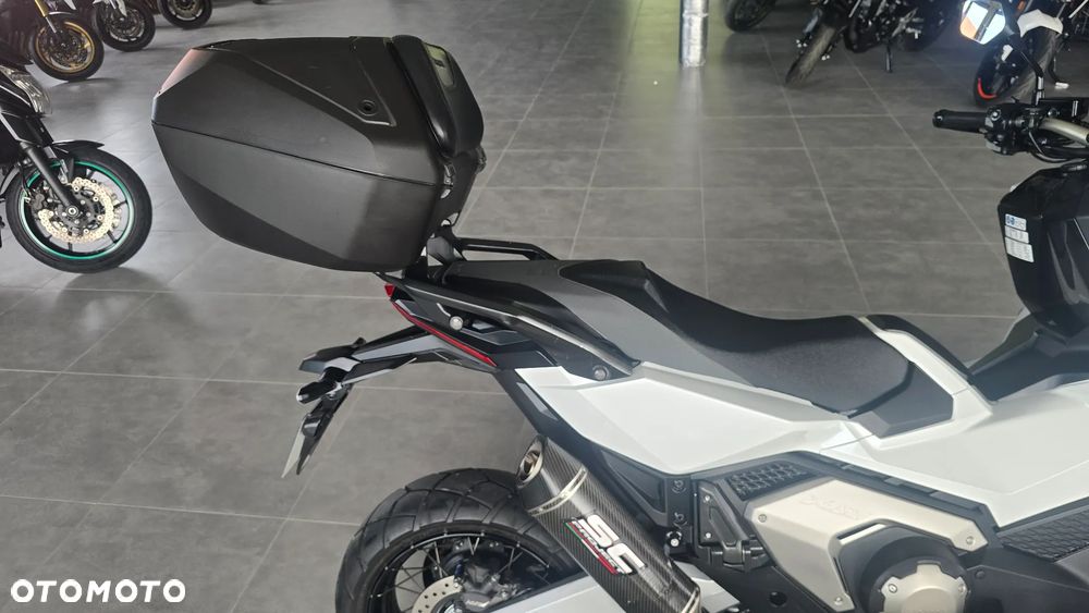 Honda X-ADV - 40