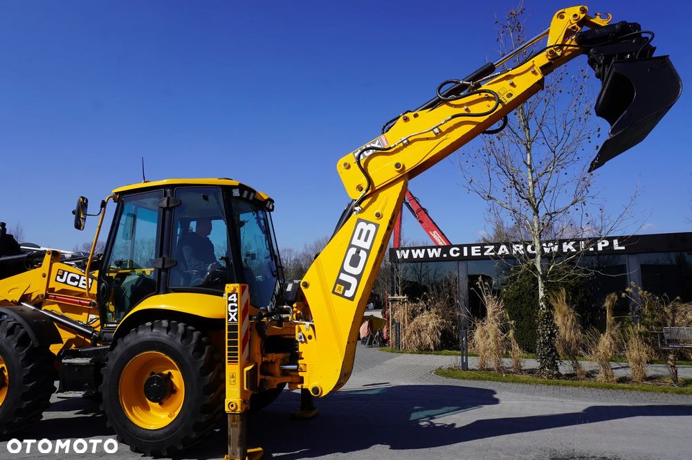 JCB 4CX PRO / Joysticki / r. 2023 / 4 sztuki - 13