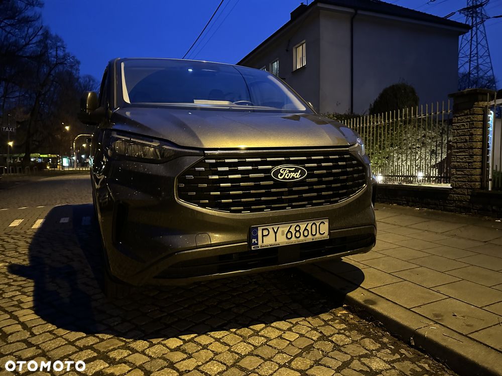 Ford Tourneo Custom 2.0 EcoBlue 320 AWD L2 Titanium - 6