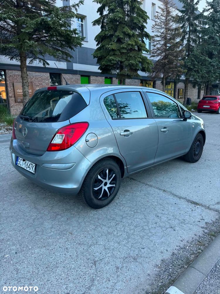 Opel Corsa 1.2 16V Graphite - 5