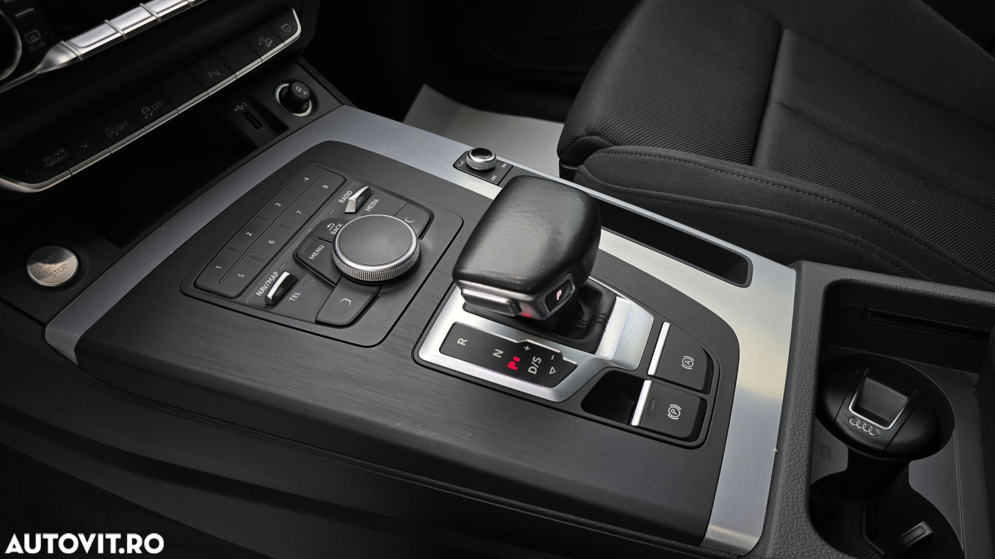 Audi Q5 2.0 40 TDI quattro S tronic Sport - 17
