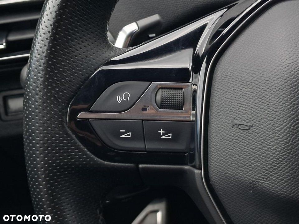 Peugeot 5008 - 28