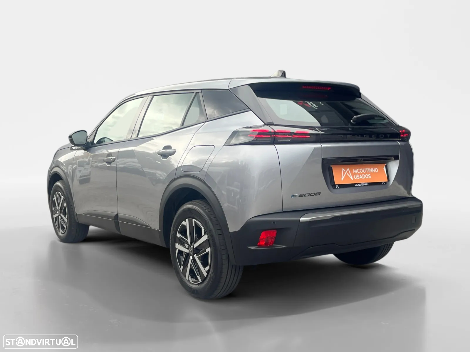 Peugeot e-2008 54 kWh Active - 4