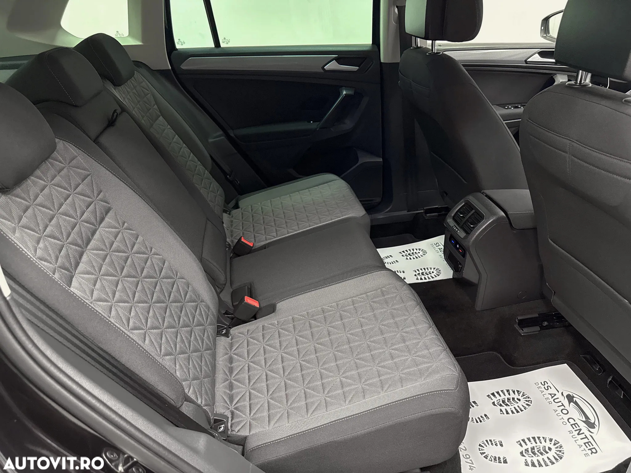Volkswagen Tiguan 2.0 TDI SCR 4MOTION DSG Life - 18