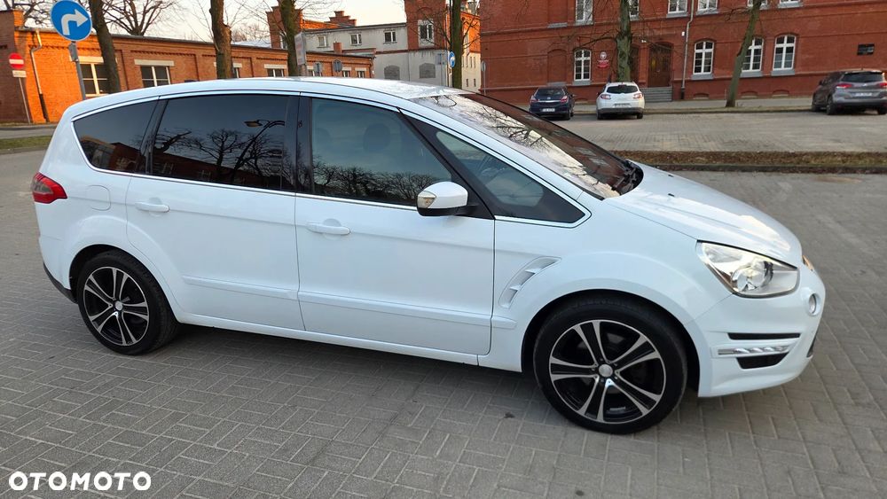 Ford S-Max 2.0 TDCi DPF Titanium - 15