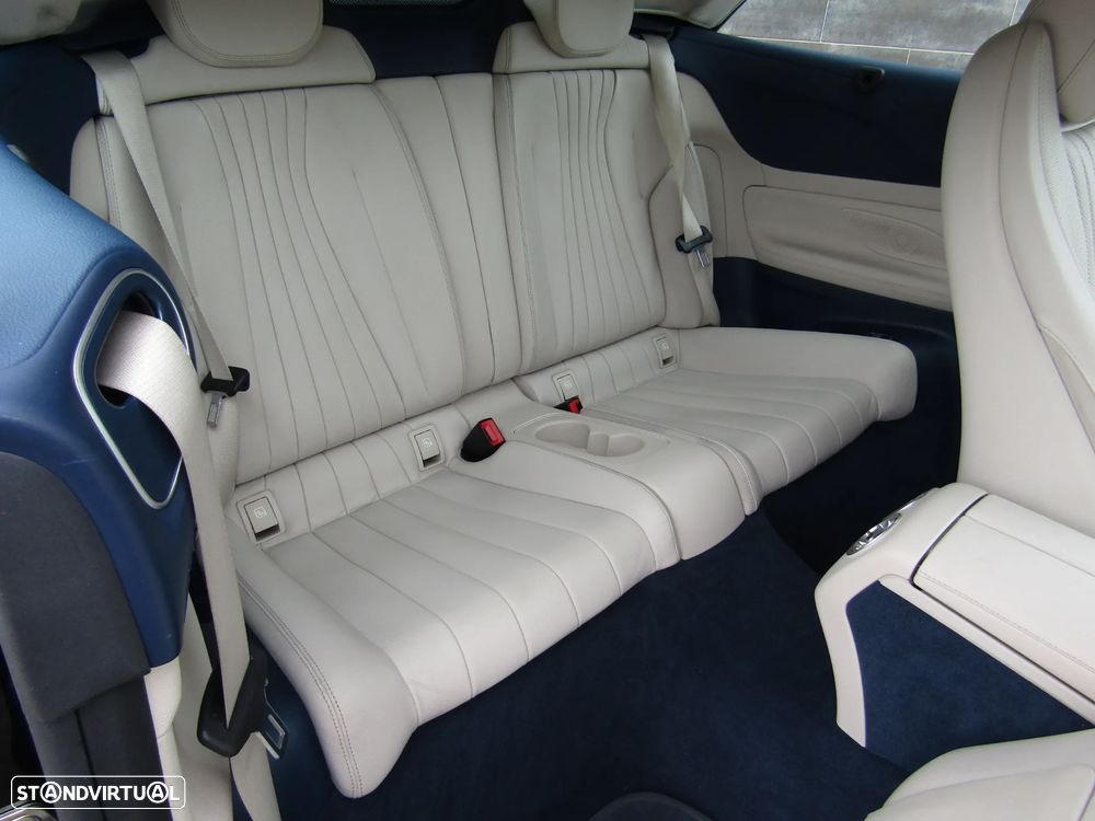 Mercedes-Benz E 200 AMG Line - 26