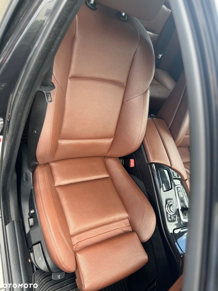 BMW Seria 5 535d xDrive - 18