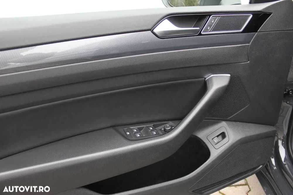 Volkswagen ARTEON 2.0 TSI DSG R-Line - 9