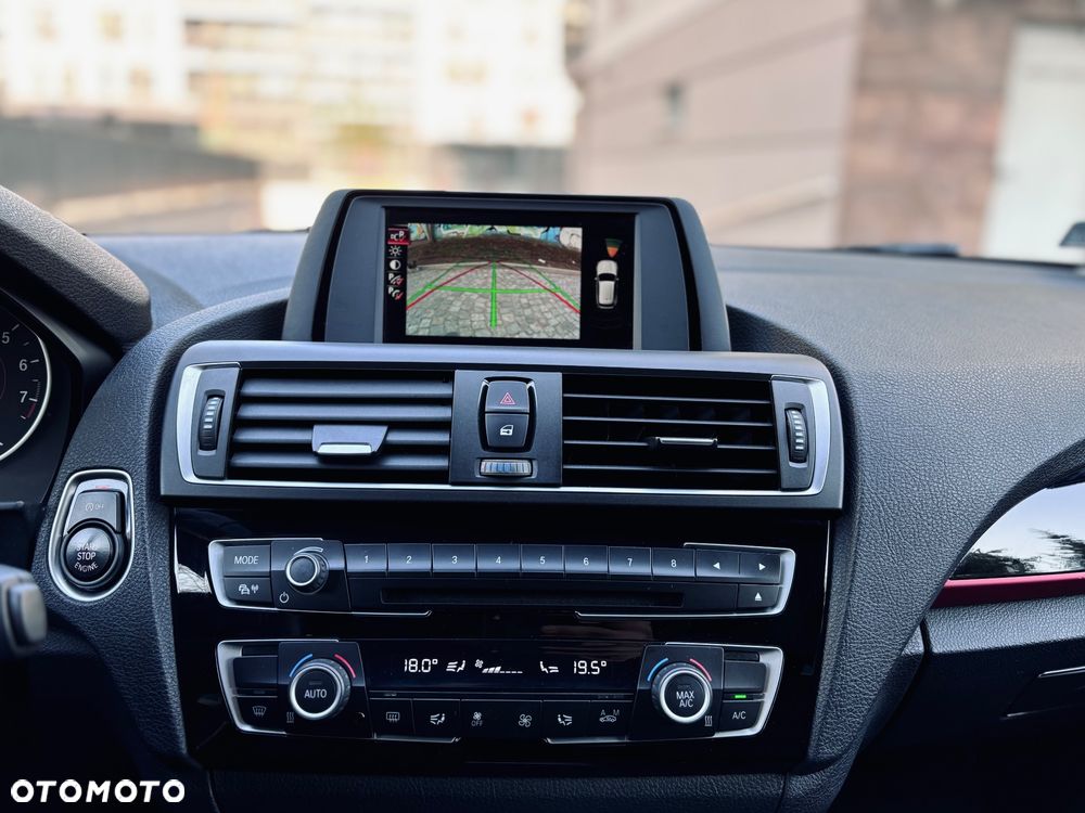 BMW Seria 1 118i GPF Sport Line - 17