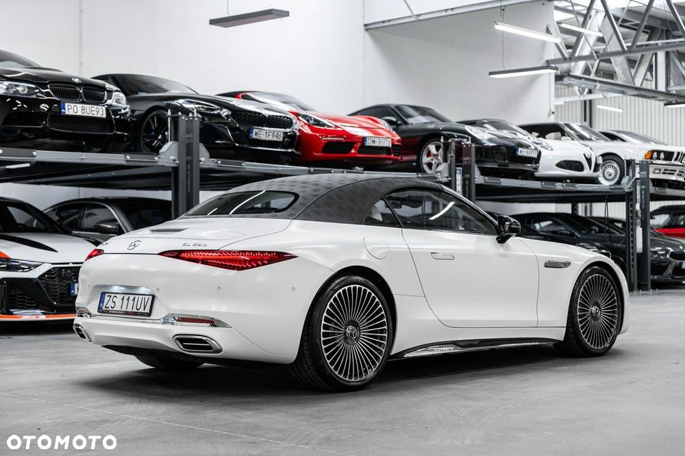 Mercedes-Benz Maybach SL 680 - 12