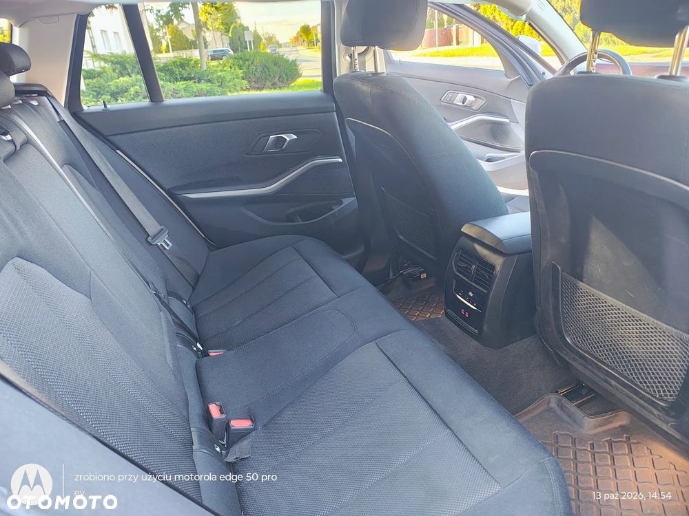 BMW Seria 3 - 24
