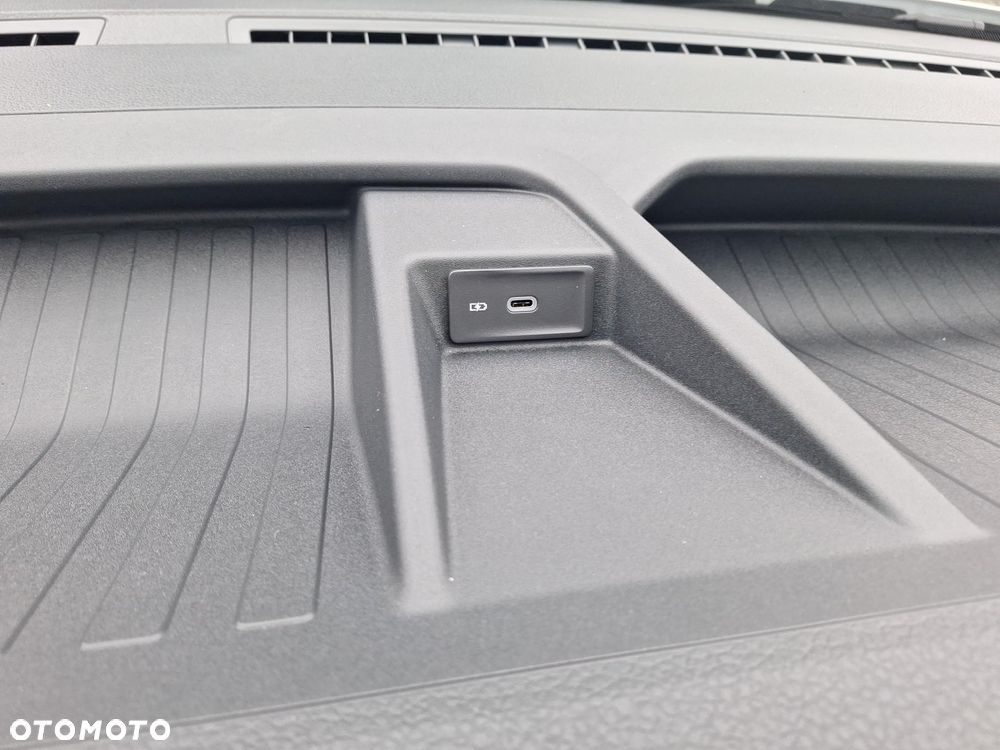 Volkswagen Crafter 35 furgon wysoki dach, 2,0 TDI 177KM, przedni, 6-bieg manualna 3640 mm, Euro 6 - 23