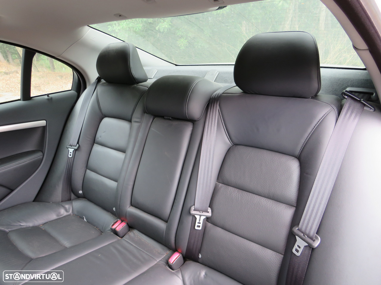 Volvo S80 2,0 D3 (163cv) de 2010 - Peças Usadas (7940) - 7