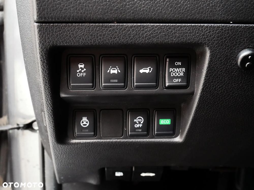 Nissan X-Trail 2.0 dCi Tekna Xtronic 4WD - 17