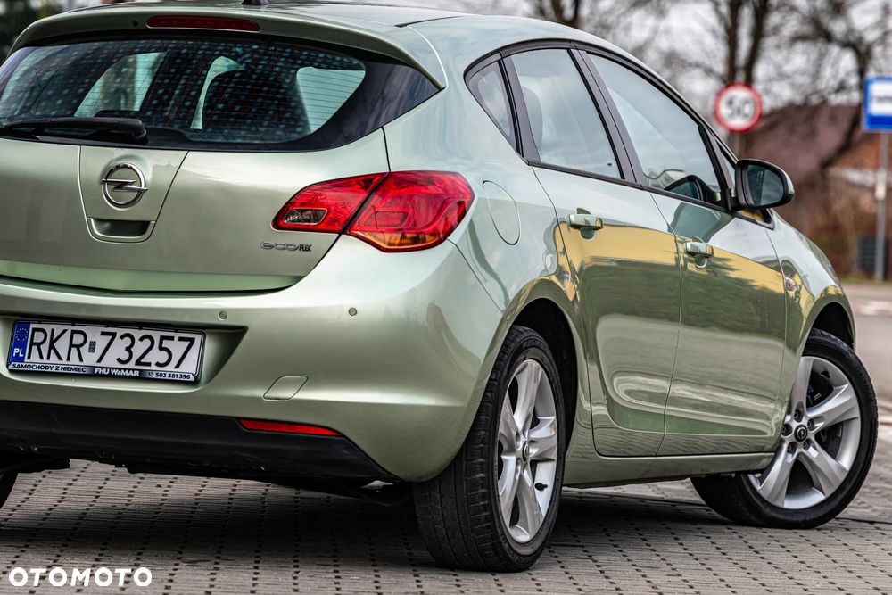 Opel Astra 1.4 Turbo - 18