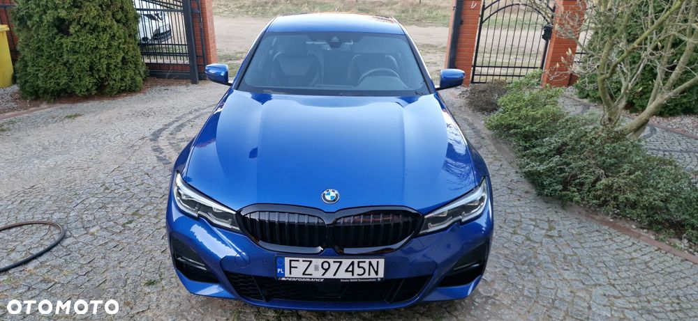 BMW Seria 3 318i M Sport - 14