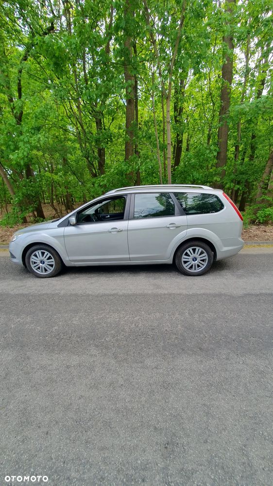 Ford Focus 2.0 Trend + - 7