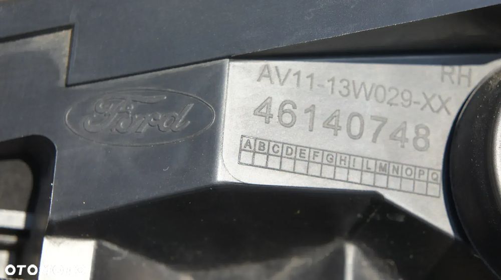 PRZEDNIA LEWA PRAWA LAMPA FORD B-MAX B MAX - 15