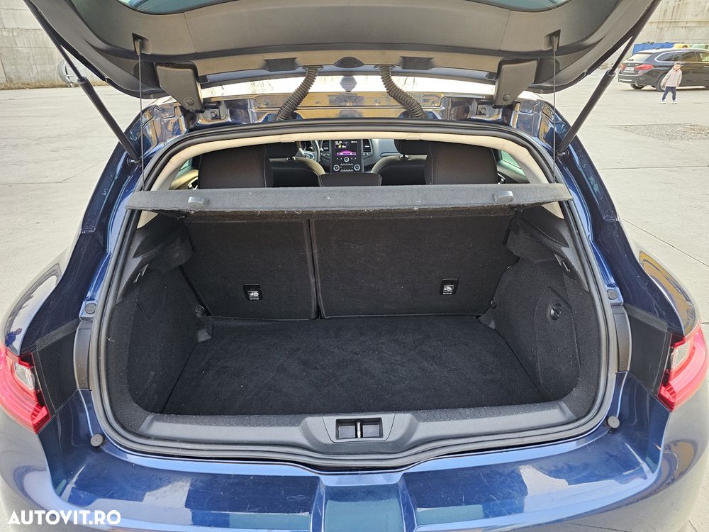 Renault Megane ENERGY dCi 110 Start & Stop LIMITED - 13