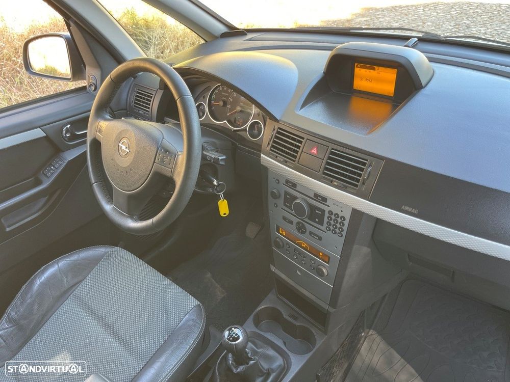 Opel Meriva 1.3 CDTI Cosmo - 38