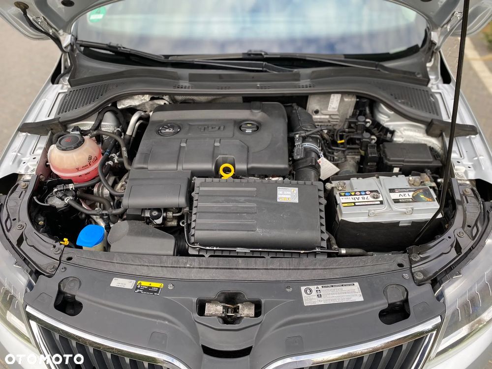 Skoda RAPID 1.4 TDI DSG Monte Carlo - 19