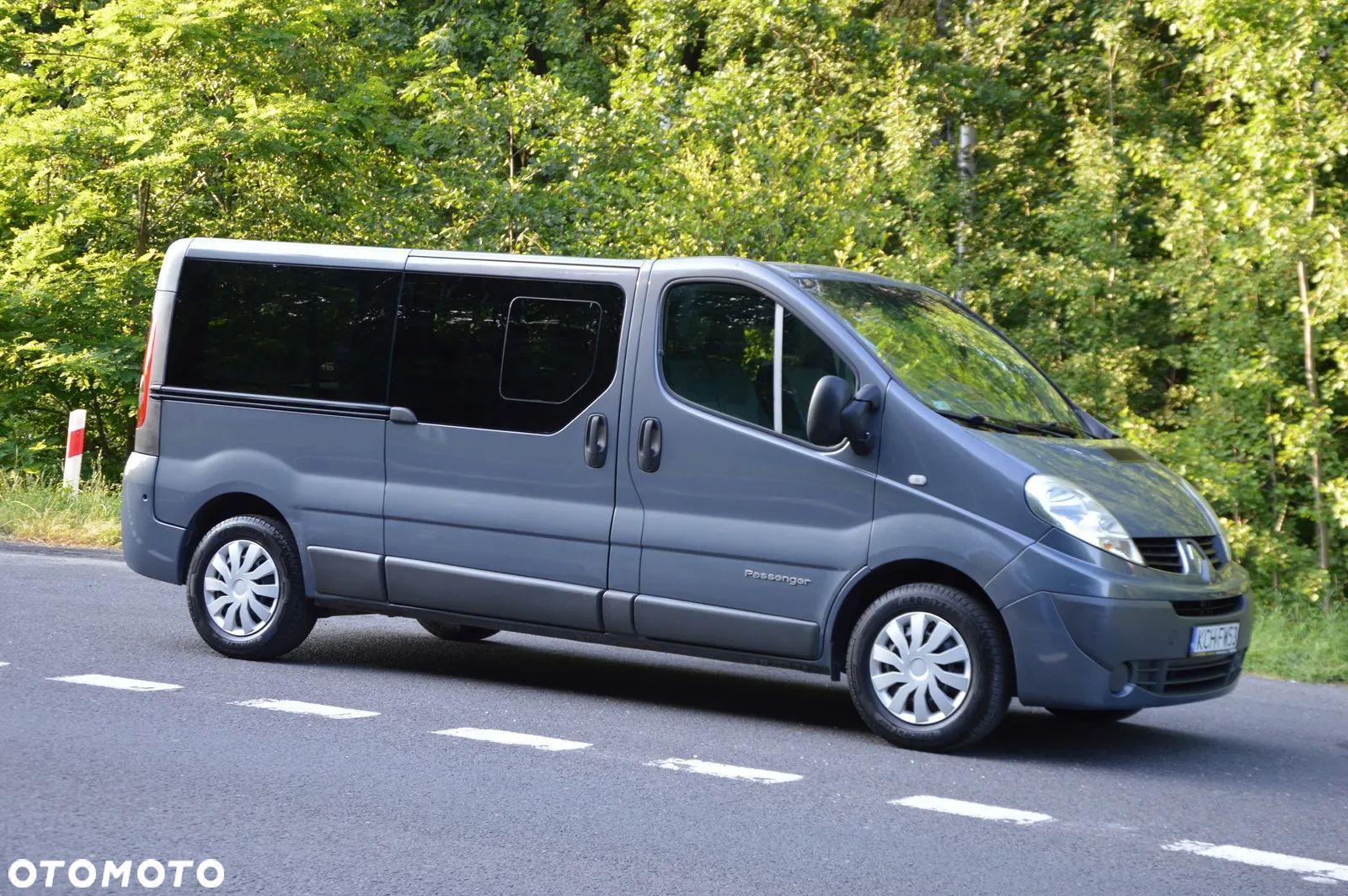 Renault Trafic 2.0 dCi 115 Passenger FAP L2H1 Expression - 1