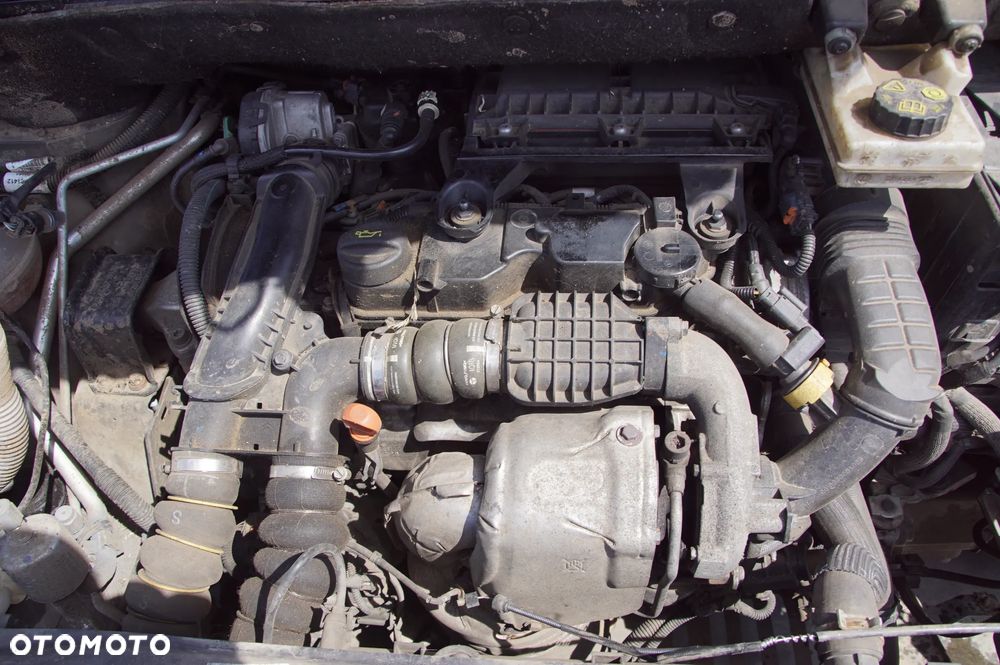 Pojazd na części Citroen 692324777 berlingo 1.6 hdi DV6FC 120km 2018 skrzynia 6 biegowa kolor KTP SHARK GREY PAINT szyba komputer maglownica drzwi klapa deska poduszka maglownica rozrusznik alternator sprężarka skup aut złomwanie szrot kasacja - 3
