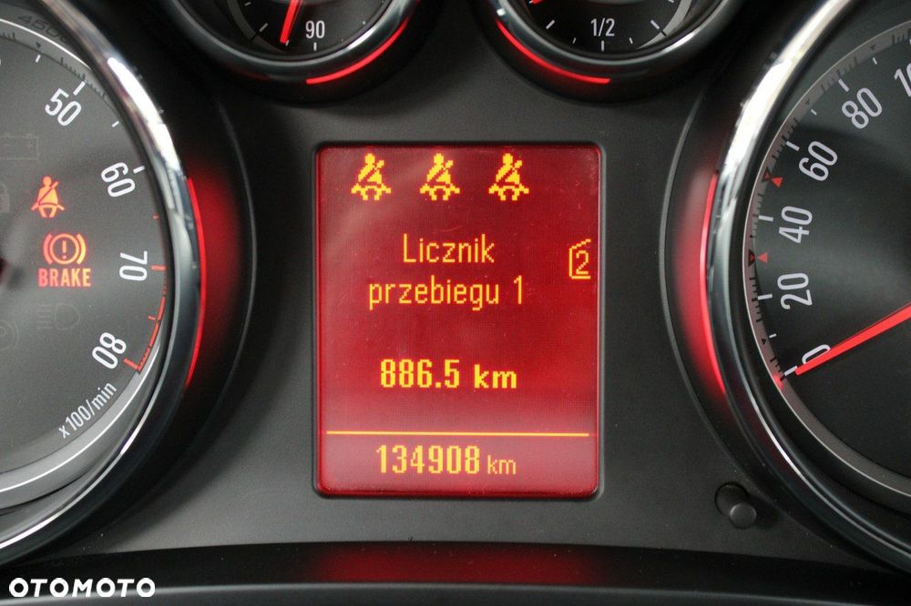Opel Zafira - 25
