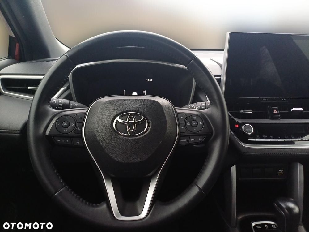 Toyota Corolla Cross - 16