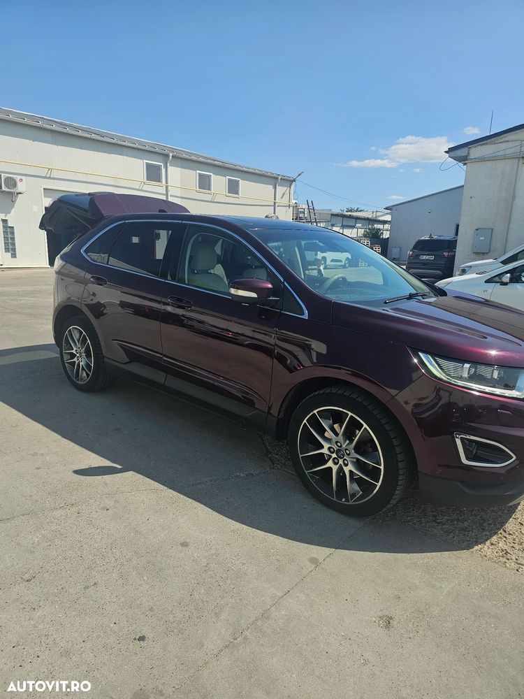 Ford Edge 2.0 TDCi Powershift Titanium - 3