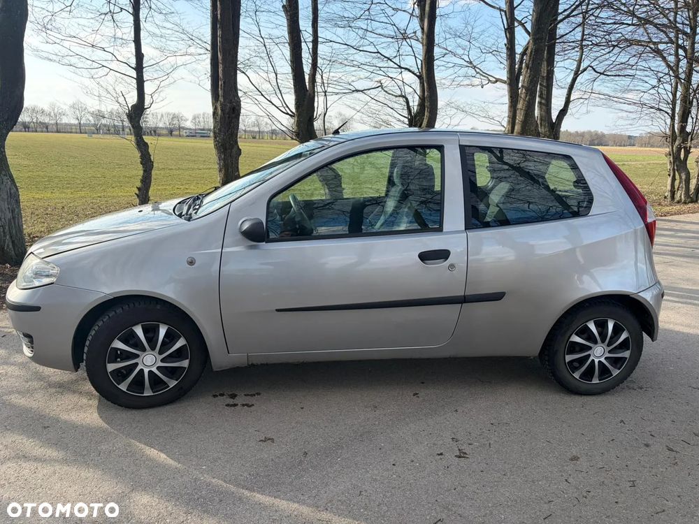 Fiat Punto 1.2 8V Active - 4