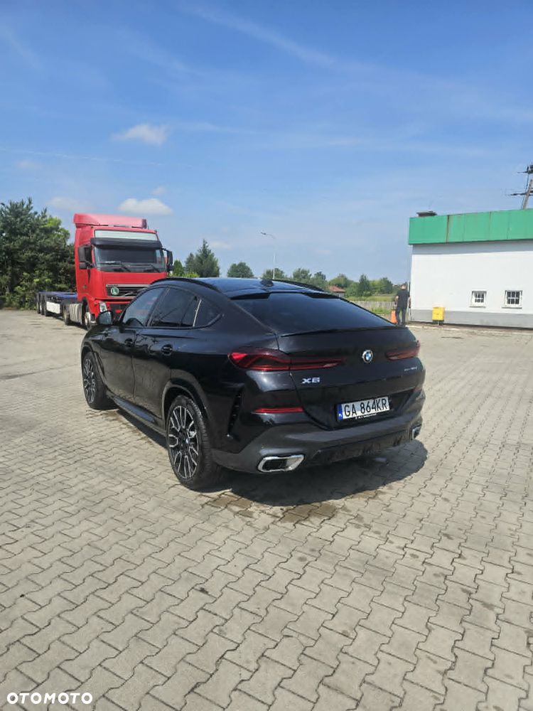 BMW X6M M50d - 4