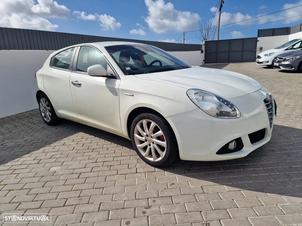 Alfa Romeo Giulietta 1.6 JTDM Exclusive - 2