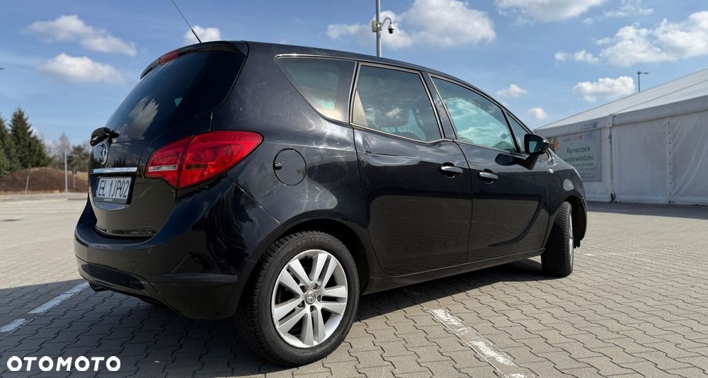 Opel Meriva 2011 photo 4