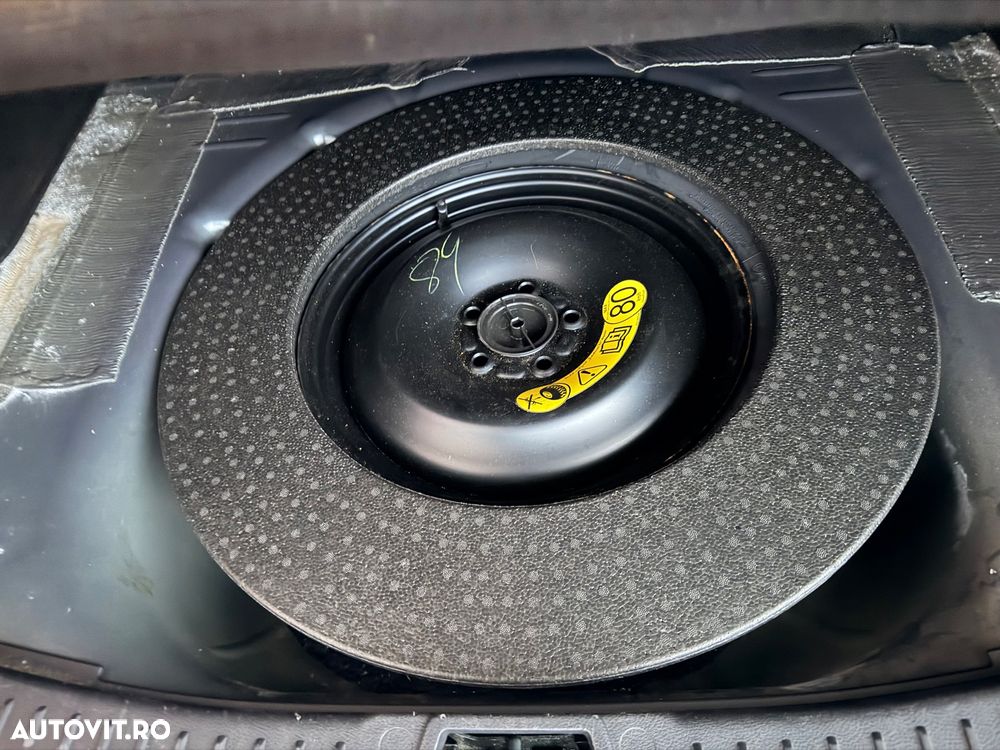 Ford Focus 1.6 TDCI ECOnetic 88g Start-Stopp-System Titanium - 31