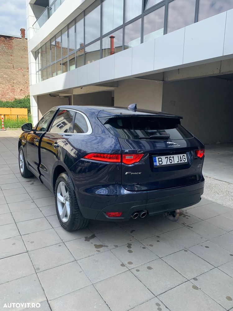 Jaguar F-Pace 20d AWD Prestige - 4