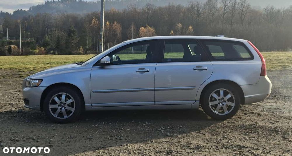 Volvo V50 D2 - 1