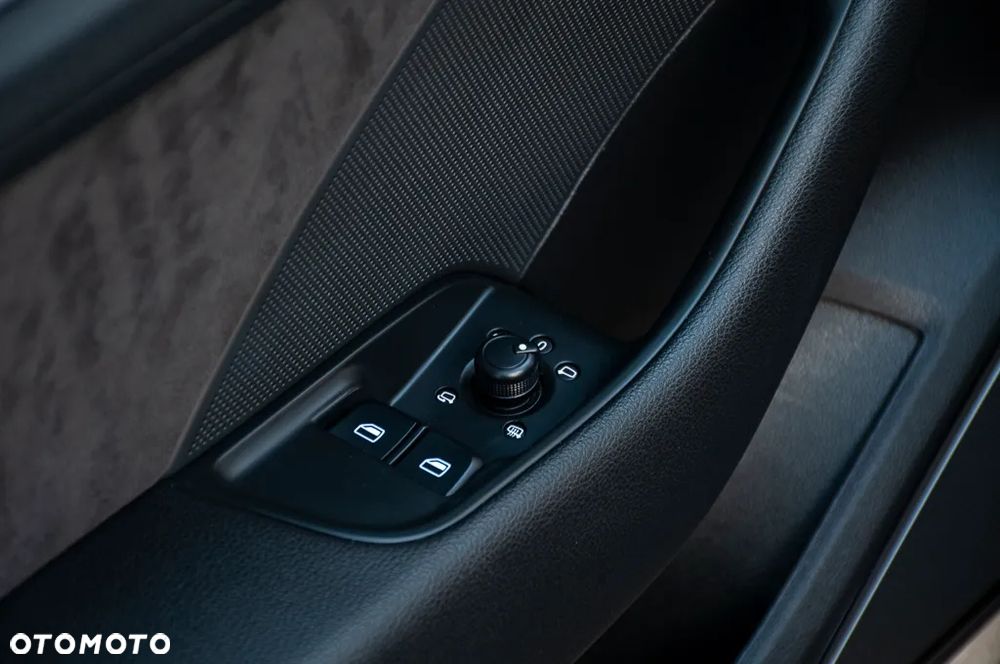 Audi A3 3-drzwiowe 1.8 TFSI S tronic Ambiente - 36