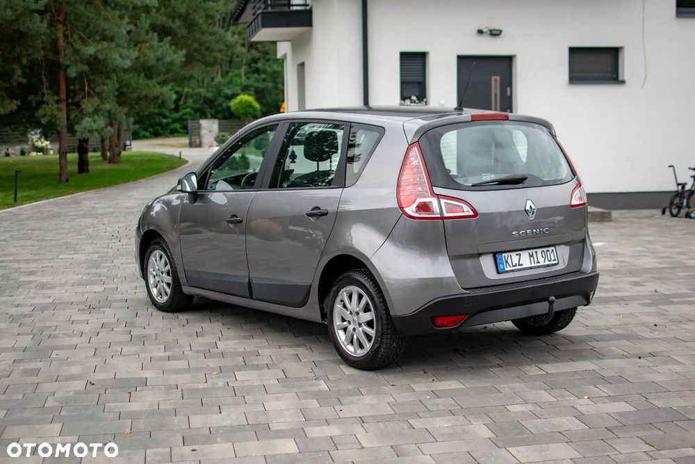 Renault Scenic - 26