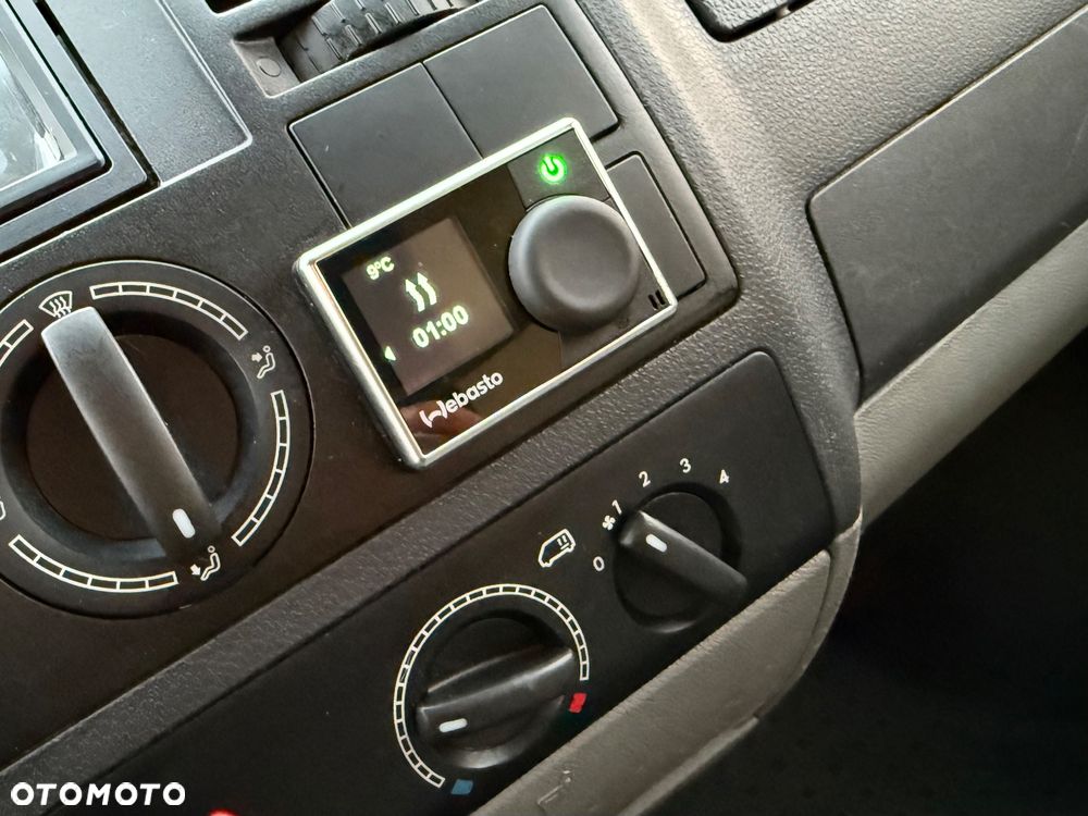 Volkswagen Transporter - 21