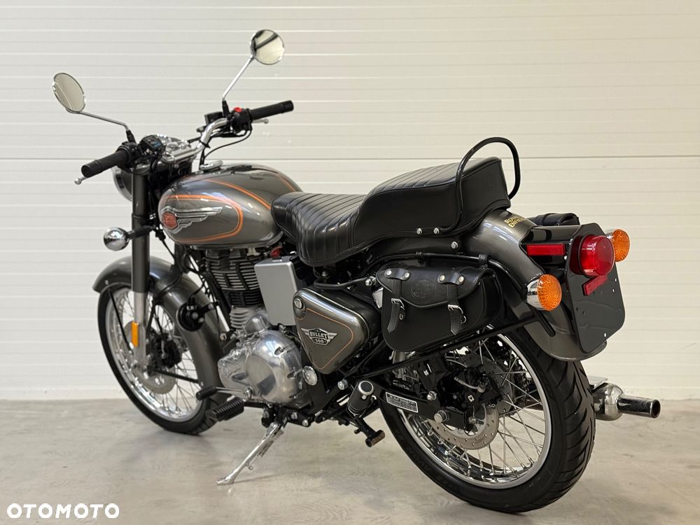 Royal Enfield Bullet - 5