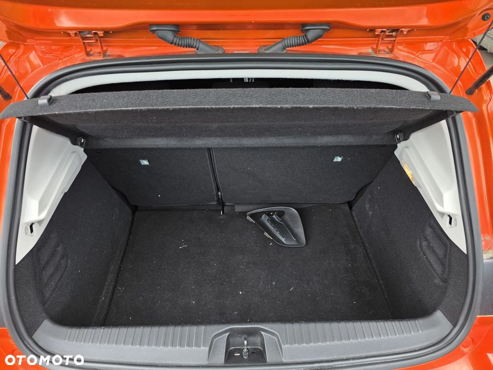 Renault Clio TCe 90 INTENS - 20